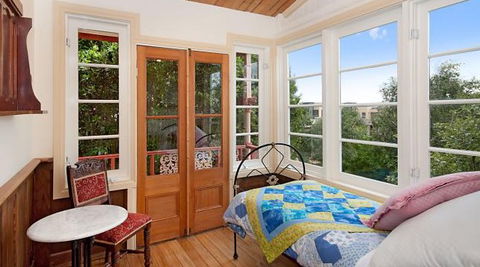 Annesley House - Accommodation Brisbane 5