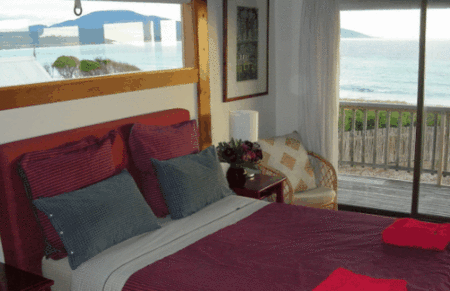 Aurora Beach Cottage - Accommodation Brisbane 1