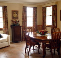 Pratically Lakeside B  B - Accommodation Brisbane