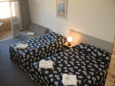 Next Seabreeze Beach Hotel - Accommodation Brisbane