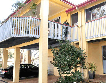Surfside Retreat - Accommodation Brisbane