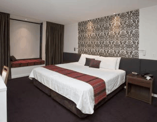 Next The Gateway Inn - Accommodation Brisbane 1