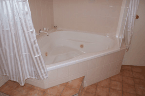Burke  Wills Motor Inn - Accommodation Brisbane