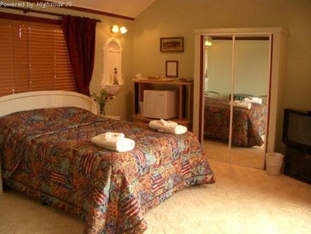 Ainslie Manor BandB - Accommodation Brisbane 4