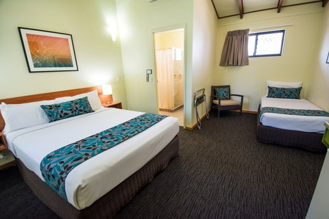 Palms City Resort - Accommodation Brisbane 3