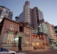 Carlton Crest Hotel - Accommodation Brisbane