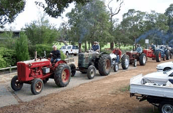 Hugh Manning Tractor  Machinery Museum - Accommodation Brisbane