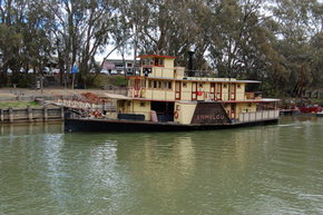 Emmylou Paddle Steamer - Accommodation Brisbane 0
