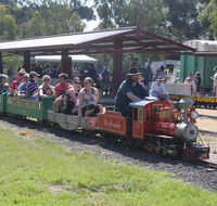 Altona Miniture Railway - Accommodation Brisbane