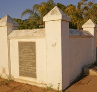 Morrell Memorial - Accommodation Brisbane
