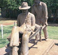 Russian Jack Memorial - Accommodation Brisbane