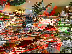 The Organic Market & Cafe - Accommodation Brisbane 0