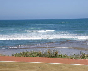 Flat Rocks - Accommodation Brisbane 0