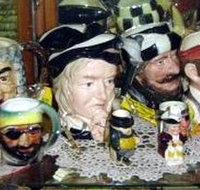 Cammie's Antiques - Accommodation Brisbane