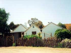 Miners Cottage And Garden - Accommodation Brisbane 0