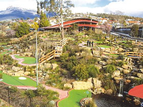 Putters Adventure Golf - Accommodation Brisbane 0