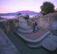 Kangaroo Bluff Historic Site - Accommodation Brisbane