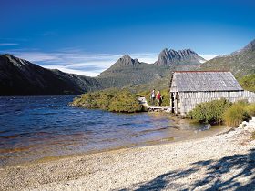 Dove Lake Circuit - Accommodation Brisbane 0