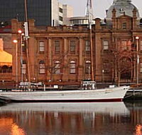 May Queen - Accommodation Brisbane