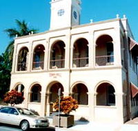 Mackay Town Hall - Accommodation Brisbane