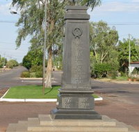 Winton War Memorial - Accommodation Brisbane