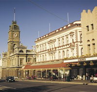 Accent Framing / Gallery on Sturt - Accommodation Brisbane
