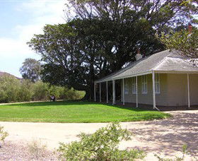 Black Rock House - Accommodation Brisbane 0