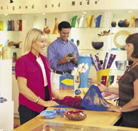 Shopping in The Rocks - Accommodation Brisbane