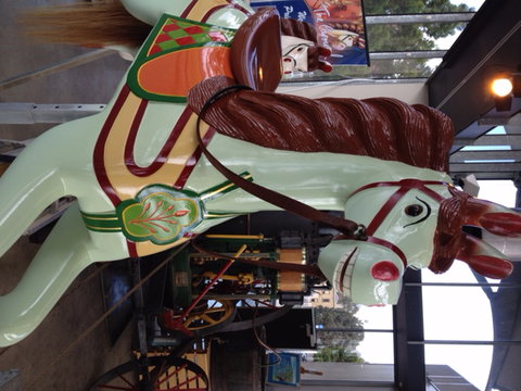 The Carousel - Accommodation Brisbane 6