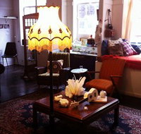 Studio 19 Art Gallery and Creative Loungeroom - Accommodation Brisbane