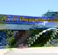 Treasures from the Deep - Opal and Shell Museum - Accommodation Brisbane