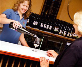 Shaw Vineyard Estate - Accommodation Brisbane 4