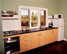 Upper Reach Winery And Cellar Door - Accommodation Brisbane 3