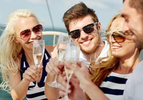 Vagabond Cruises - Accommodation Brisbane 4