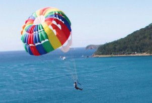 Port Stephens Parasailing - Accommodation Brisbane 1