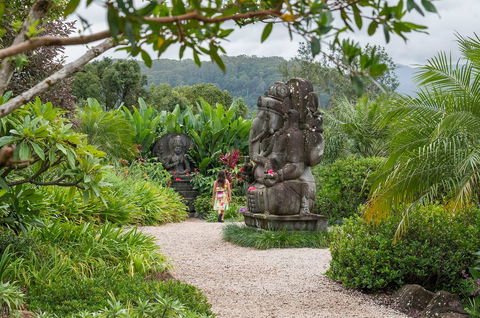 Crystal Castle & Shambhala Gardens - Accommodation Brisbane 4