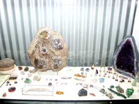 Flinders Discovery Centre - Accommodation Brisbane 2