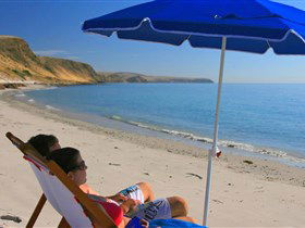 Lady Bay Beach - Accommodation Brisbane 0