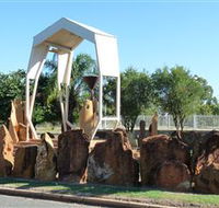 Jericho Crystal Trumpeters - Accommodation Brisbane