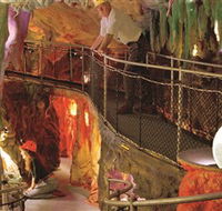 The Crystal Caves - Accommodation Brisbane