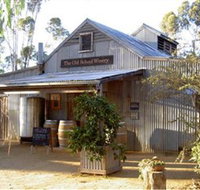 The Old School Winery and Pottery - Accommodation Brisbane