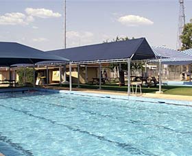 Boomi Artesian Hot Spa And Cold Pools - Accommodation Brisbane 1