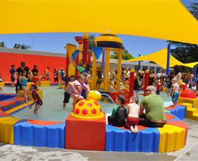 Holland Park Swimming Pool - Accommodation Brisbane 0