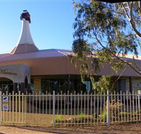 McFeeters Motor Museum and Visitor Information Centre - Accommodation Brisbane