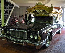 McFeeters Motor Museum And Visitor Information Centre - Accommodation Brisbane 5