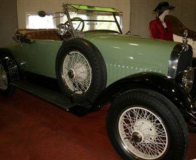McFeeters Motor Museum And Visitor Information Centre - Accommodation Brisbane 6