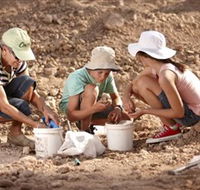 Mt Hay Gemstone Tourist Park - Accommodation Brisbane