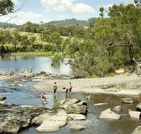 Polly McQuinns - Accommodation Brisbane