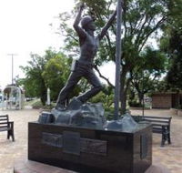 Miners Memorial Statue - Accommodation Brisbane