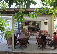 Medowie Macadamias - Accommodation Brisbane